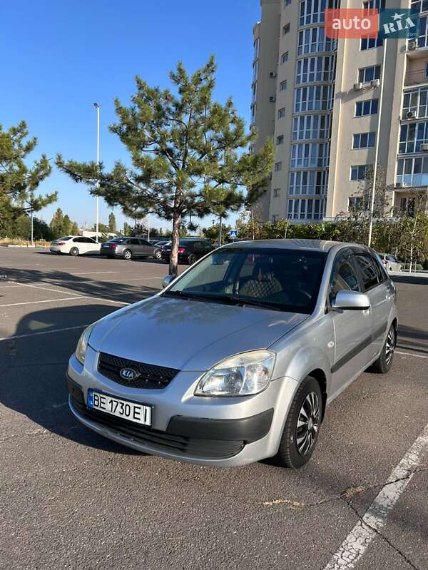 Kia Rio 2007