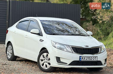 Седан Kia Rio 2013 в Харькове
