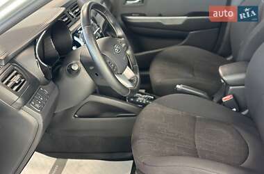 Седан Kia Rio 2012 в 