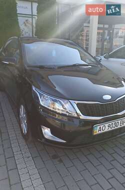 Седан Kia Rio 2014 в 