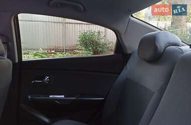 Седан Kia Rio 2014 в 
