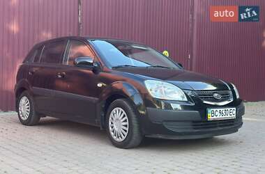 Хетчбек Kia Rio 2008 в Львові