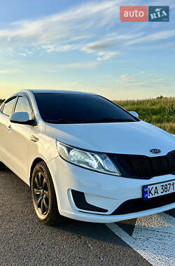 Седан Kia Rio 2012 в 