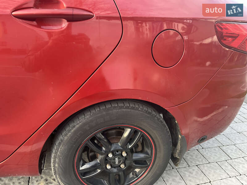 Седан Kia Rio 2011 в Львове фото 17 Седан Kia Rio 2011 в Львове