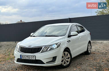 Седан Kia Rio 2013 в Харькове