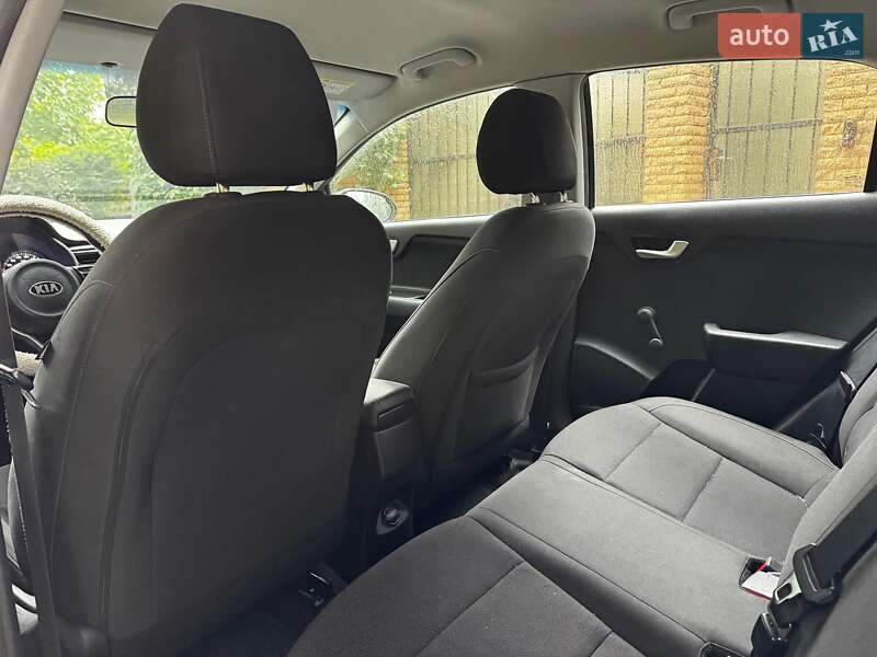 Хэтчбек Kia Rio 2018 в Киеве фото 28 Хэтчбек Kia Rio 2018 в Киеве