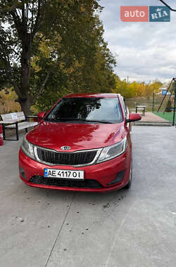 Седан Kia Rio 2012 в Новомосковську