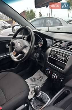 Седан Kia Rio 2012 в 