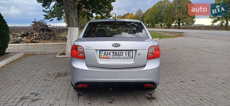 Седан Kia Rio 2011 в Магдалиновке фото 8 Седан Kia Rio 2011 в Магдалиновке