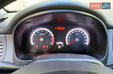 Седан Kia Rio 2011 в 