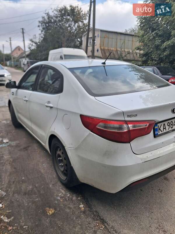 Седан Kia Rio 2013 в Фастове фото 2 Седан Kia Rio 2013 в Фастове