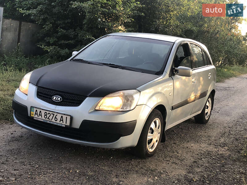 Хэтчбек Kia Rio 2006 в Кагарлыке фото 2 Хэтчбек Kia Rio 2006 в Кагарлыке