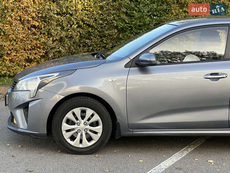 Седан Kia Rio 2021 в Києві