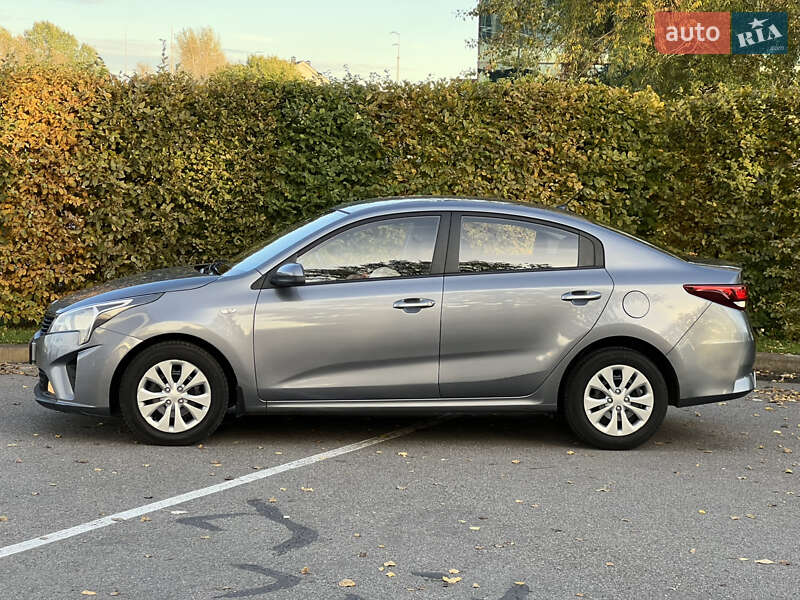 Седан Kia Rio 2021 в Києві