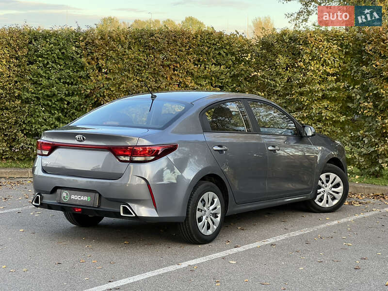 Седан Kia Rio 2021 в Києві