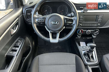 Седан Kia Rio 2021 в  фото 34 Седан Kia Rio 2021 в