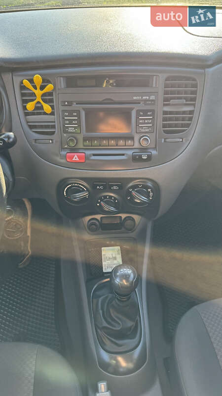 Седан Kia Rio 2010 в Виннице фото 34 Седан Kia Rio 2010 в Виннице