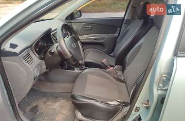 Седан Kia Rio 2007 в  фото 17 Седан Kia Rio 2007 в
