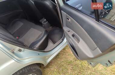 Седан Kia Rio 2007 в  фото 27 Седан Kia Rio 2007 в