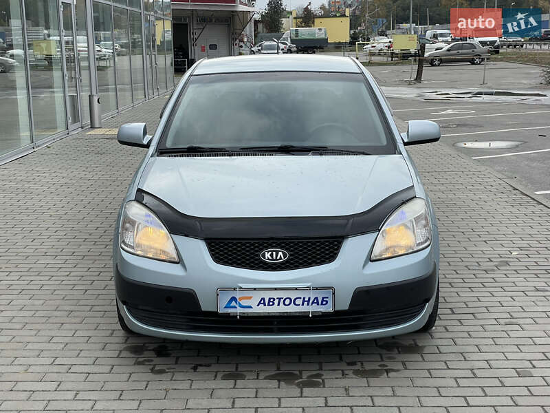 Седан Kia Rio 2007 в Полтаве
