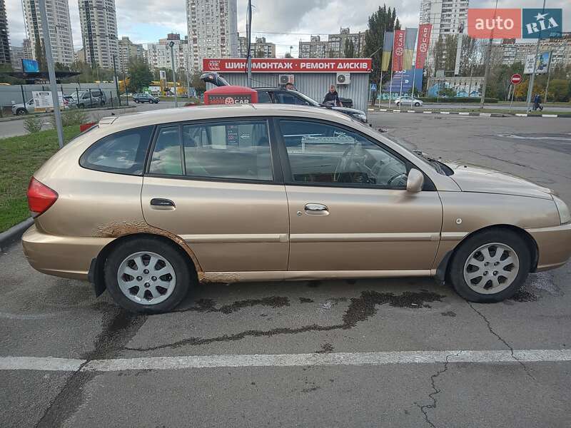 Универсал Kia Rio 2005 в Киеве