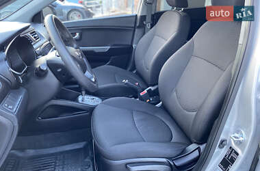 Седан Kia Rio 2014 в 