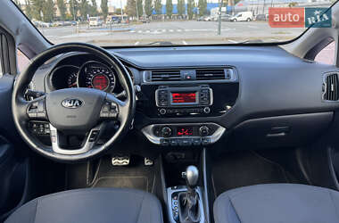 Седан Kia Rio 2016 в 