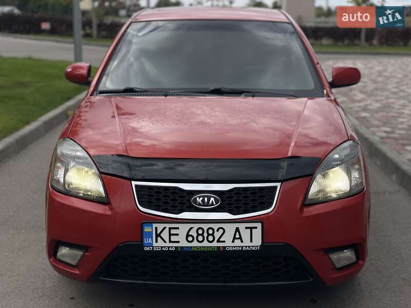 Хэтчбек Kia Rio 2011 в Днепре фото 2 Хэтчбек Kia Rio 2011 в Днепре