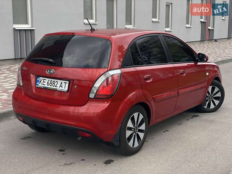 Хэтчбек Kia Rio 2011 в Днепре фото 4 Хэтчбек Kia Rio 2011 в Днепре