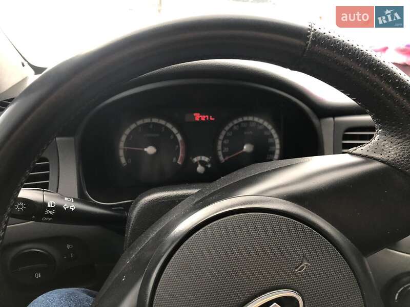 Седан Kia Rio 2011 в Миколаєві
