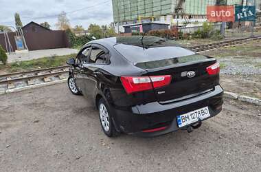Седан Kia Rio 2017 в 