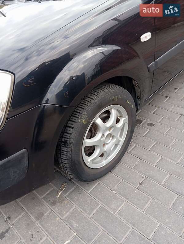 Хетчбек Kia Rio 2007 в Рівному фото 11 Хетчбек Kia Rio 2007 в Рівному