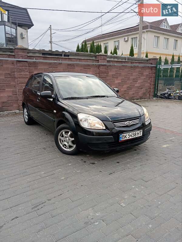 Хетчбек Kia Rio 2007 в Рівному фото 15 Хетчбек Kia Rio 2007 в Рівному