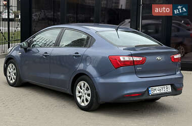 Седан Kia Rio 2017 в 