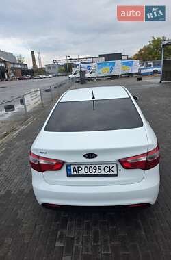 Седан Kia Rio 2012 в 