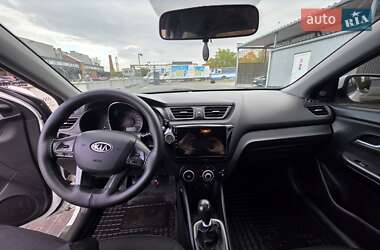 Седан Kia Rio 2012 в 