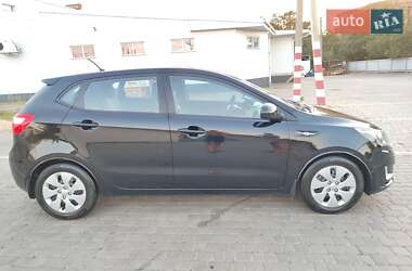 Хэтчбек Kia Rio 2012 в 