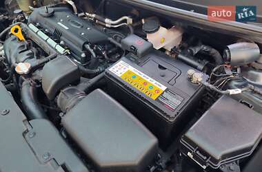 Хэтчбек Kia Rio 2012 в 