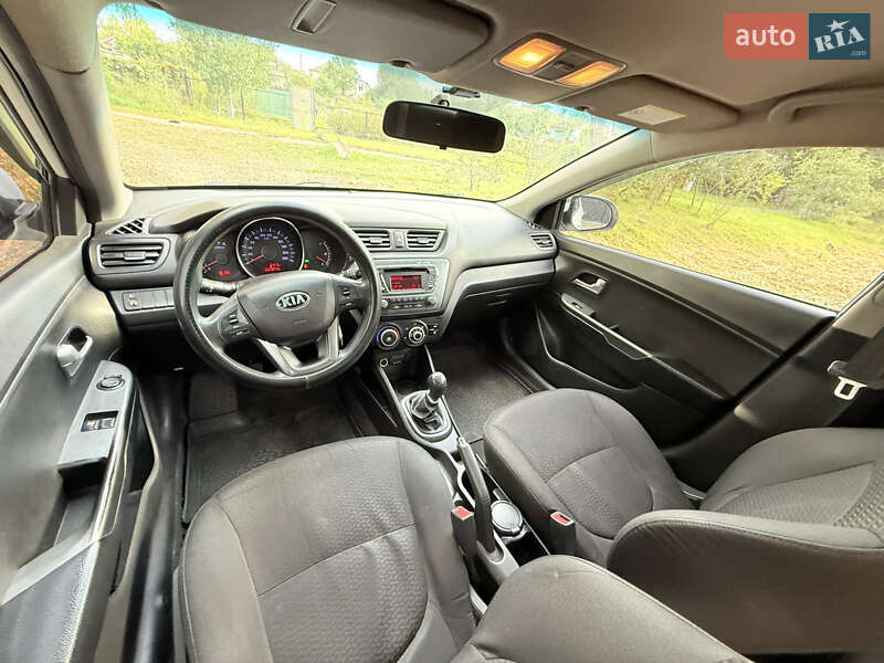 Седан Kia Rio 2013 в Харькове
