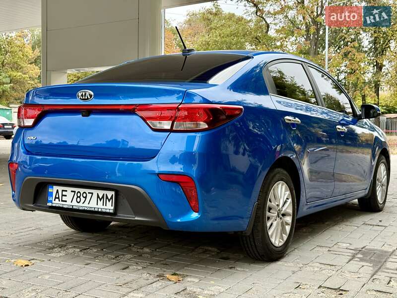 Седан Kia Rio 2018 в Днепре фото 12 Седан Kia Rio 2018 в Днепре