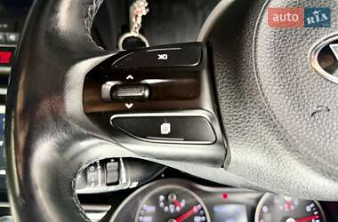 Седан Kia Rio 2018 в  фото 33 Седан Kia Rio 2018 в