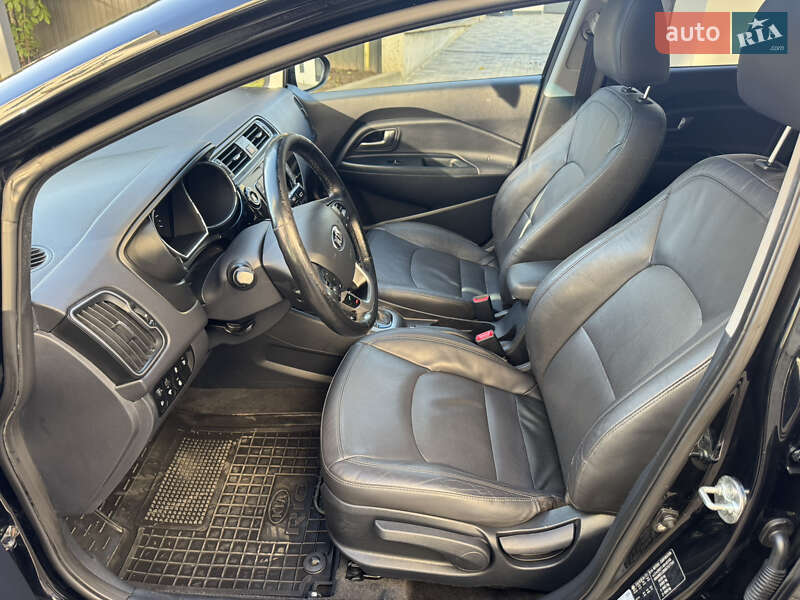 Хетчбек Kia Rio 2015 в Львові фото 15 Хетчбек Kia Rio 2015 в Львові