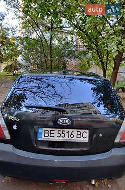 Хетчбек Kia Rio 2008 в  фото 4 Хетчбек Kia Rio 2008 в