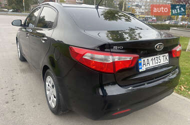 Седан Kia Rio 2012 в 