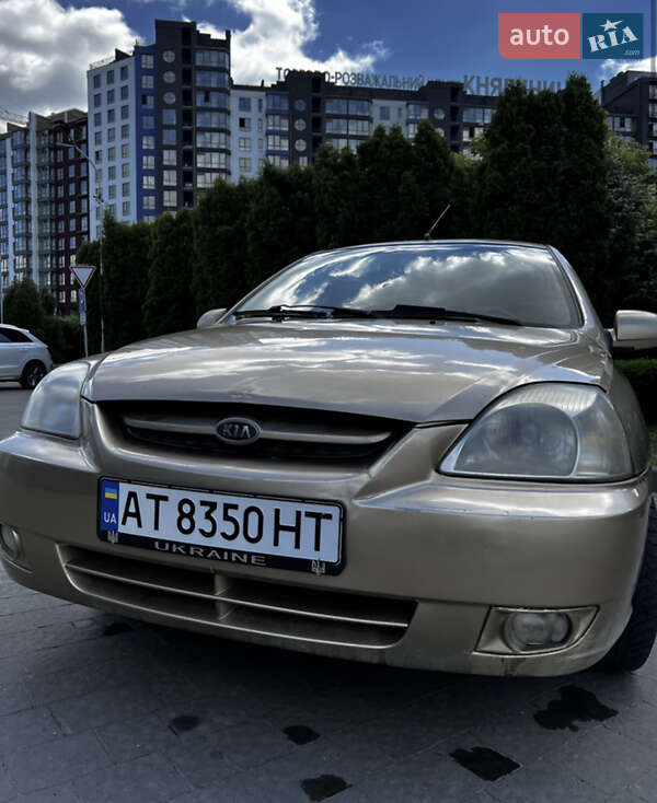 Kia Rio 2004 Kia Rio 2004