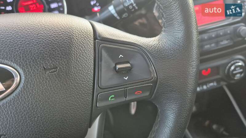 Седан Kia Rio 2013 в Миколаєві