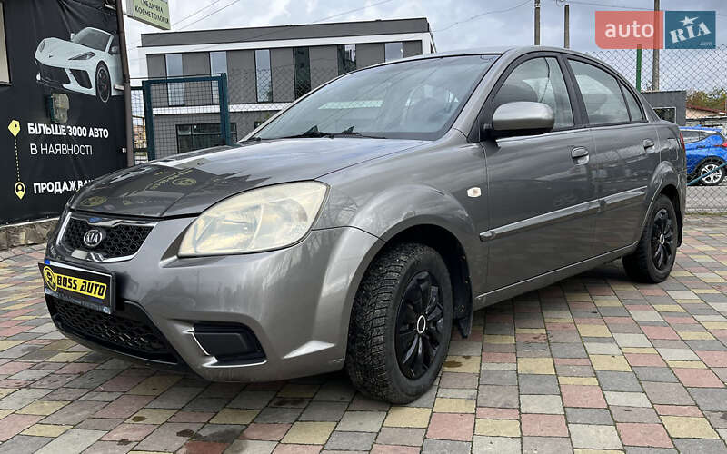 Седан Kia Rio 2010 в Стрые фото 3 Седан Kia Rio 2010 в Стрые