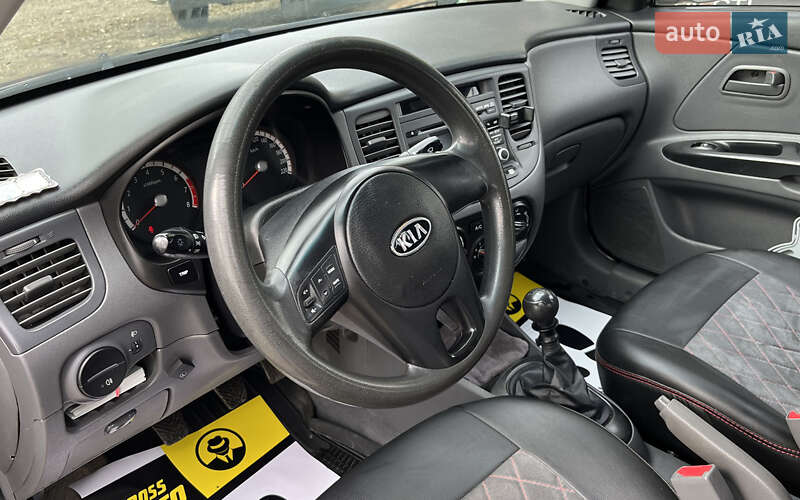 Седан Kia Rio 2010 в Стрые фото 14 Седан Kia Rio 2010 в Стрые