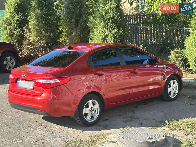 Kia Rio 2012
