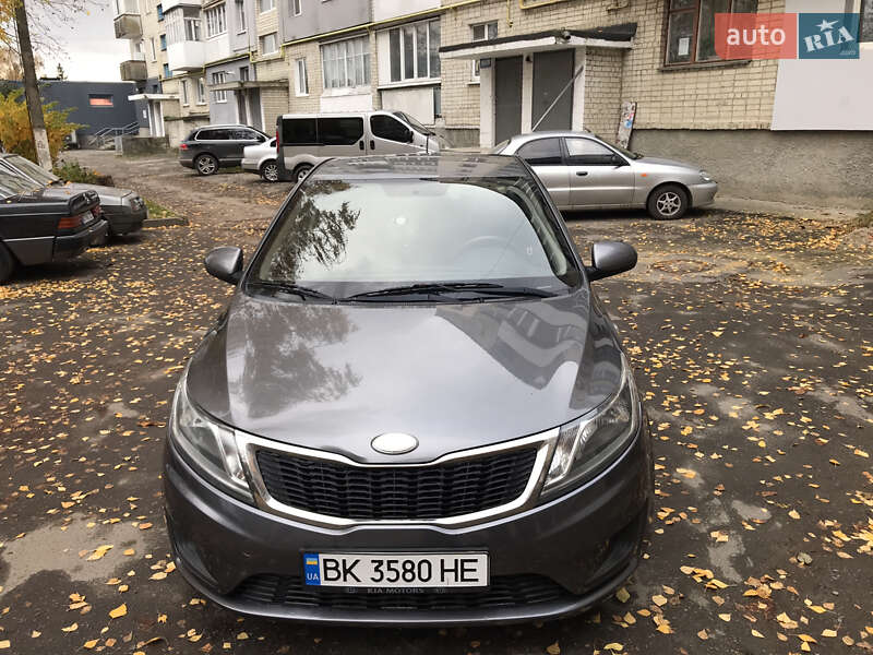 Седан Kia Rio 2013 в Здолбунове фото 2 Седан Kia Rio 2013 в Здолбунове